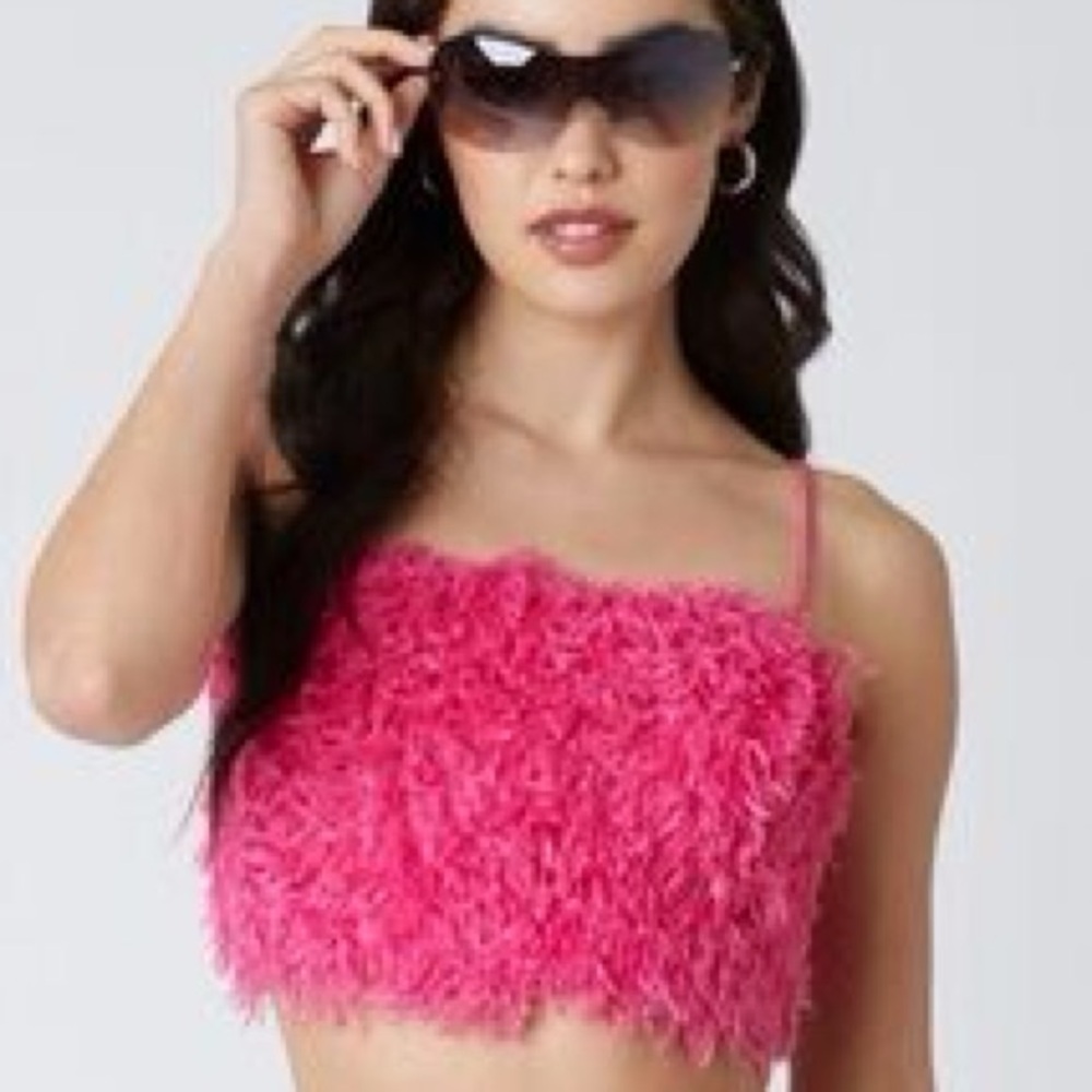 Y2K Pink Feather Textured Crop Cami Top - Cotton Candy LA